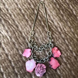 ANTHROPOLOGIE RED + PINK FLAT STONE NECKLACE